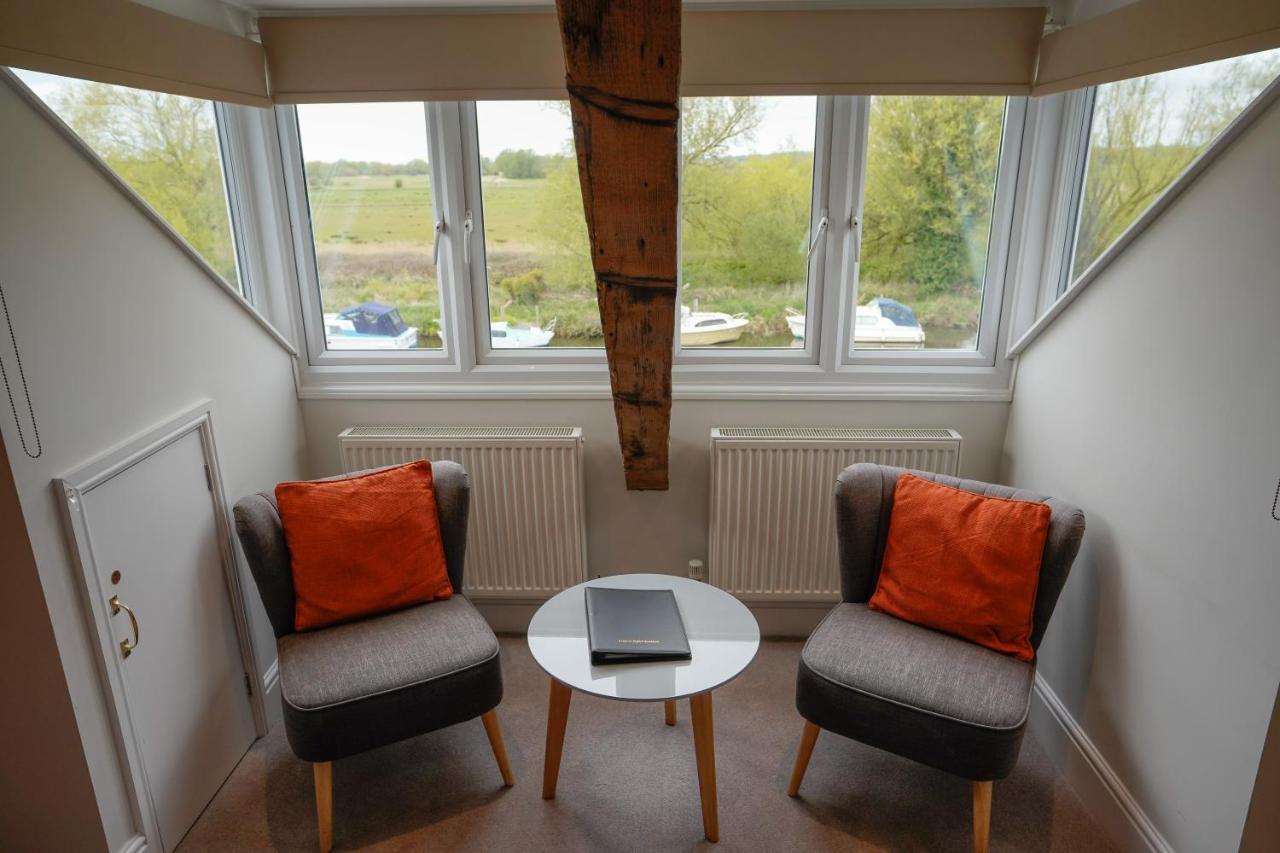 Waveney House Hotel Beccles Buitenkant foto