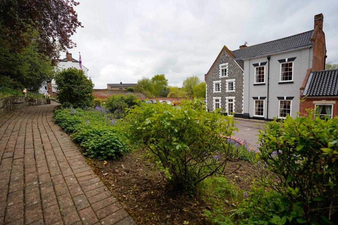 Waveney House Hotel Beccles Buitenkant foto
