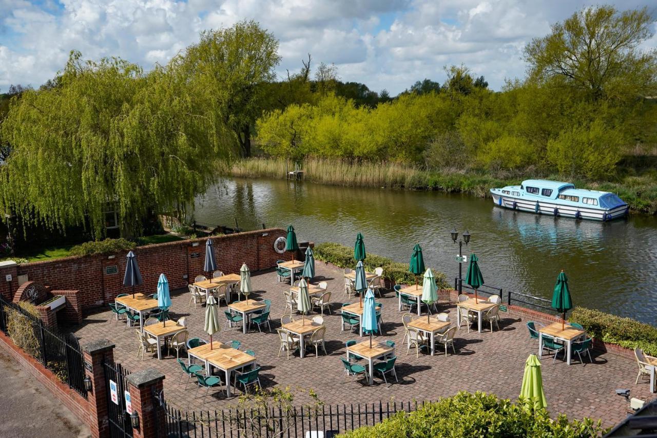 Waveney House Hotel Beccles Buitenkant foto