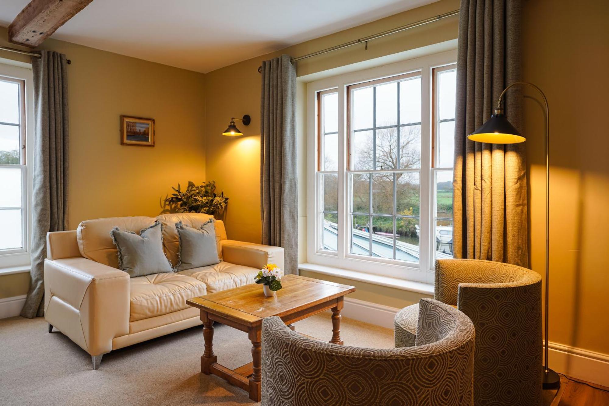 Waveney House Hotel Beccles Buitenkant foto