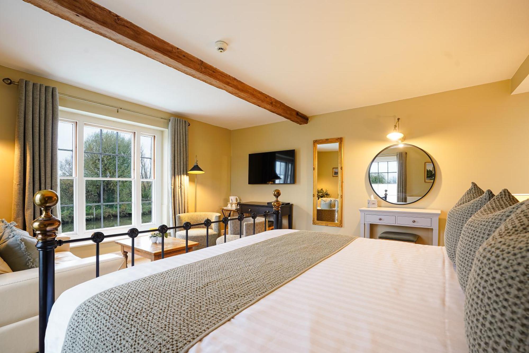 Waveney House Hotel Beccles Buitenkant foto