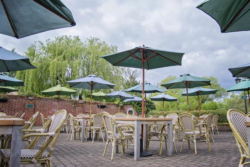 Waveney House Hotel Beccles Buitenkant foto
